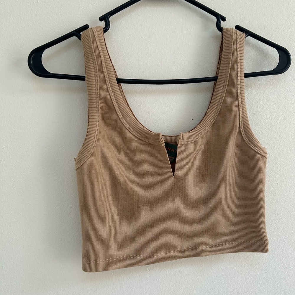 Cropped ribbed tank top